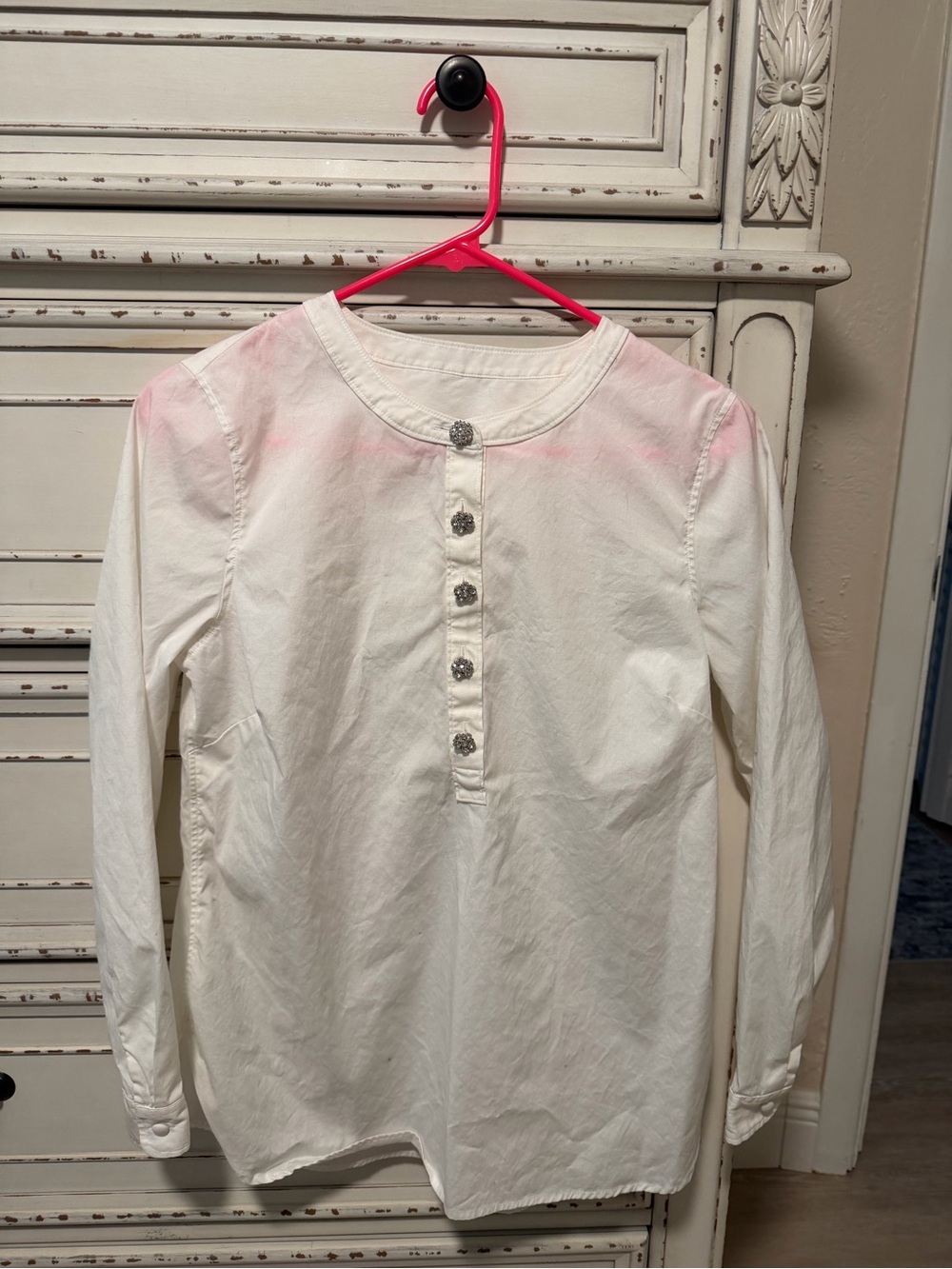 Talbots White Long-Sleeve Blouse with Sparkle Silver buttons